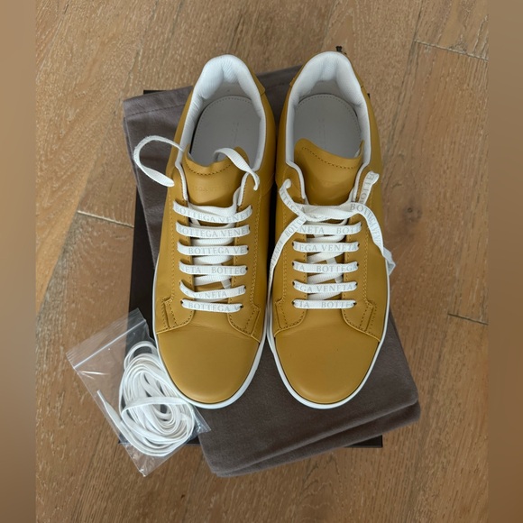 Bottega sneakers - Picture 2 of 3